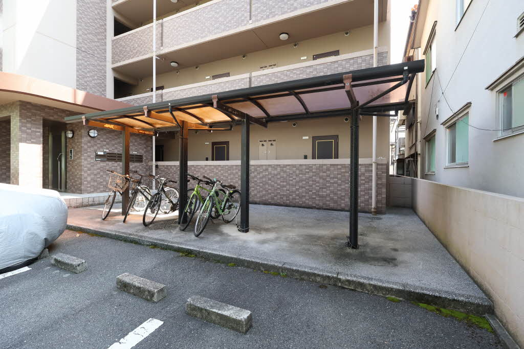 クリエイティブハイツ池田のその他共用部分