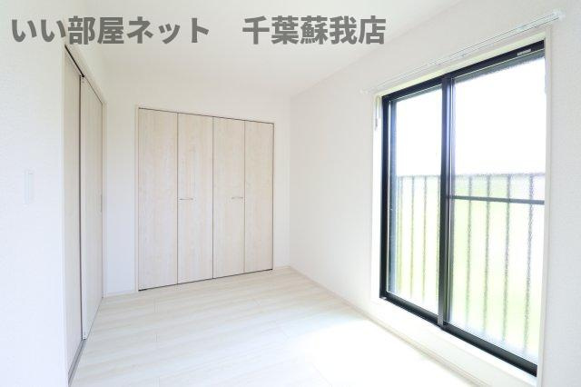 ナリトモ赤井Ａの洋室|きれいな洋室です