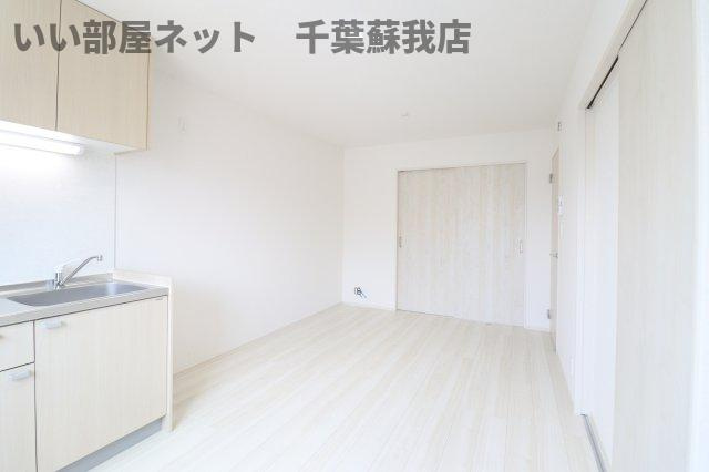 ナリトモ赤井Ａの居間・リビング|こちらのリビングで趣味の時間をお楽しみください