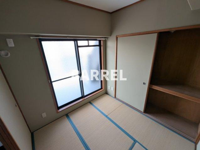 エル三津屋の和室