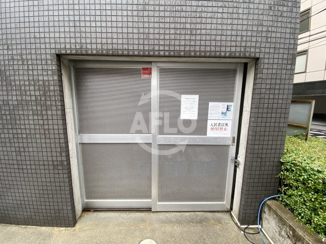 クレグラン北梅田のその他共用部分|クレグラン北梅田　ゴミ置場