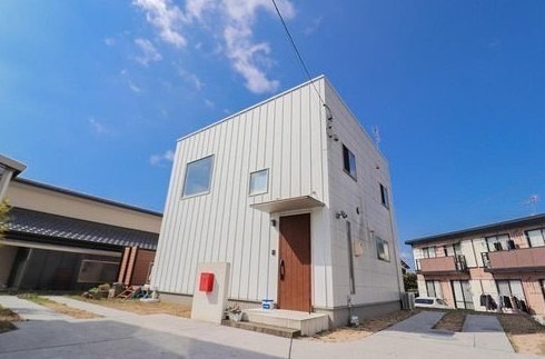 埴生N貸家の外観