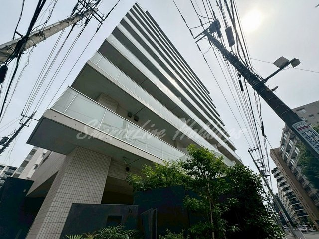 横浜市港北区新横浜１丁目の賃貸マンションの外観