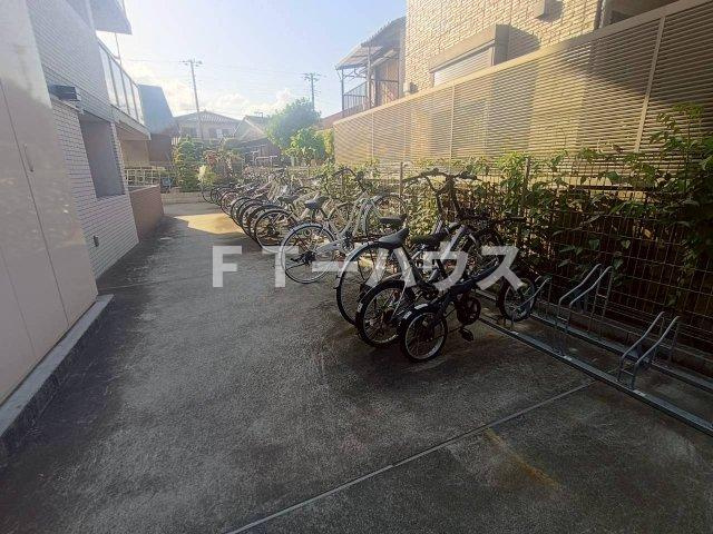 Ｓ－ＦＯＲＴ船橋海神Ｅａｓｔの駐車場