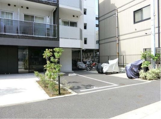 レアライズ清澄白河のエントランス