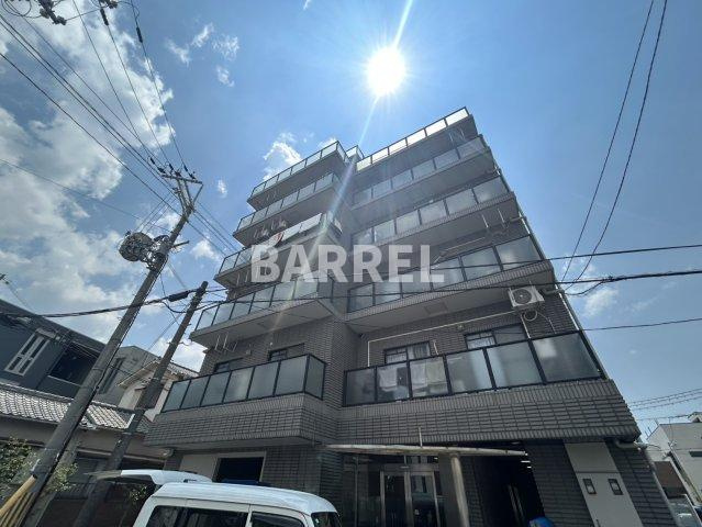 エル三津屋