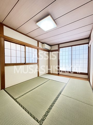 東町貸家の和室