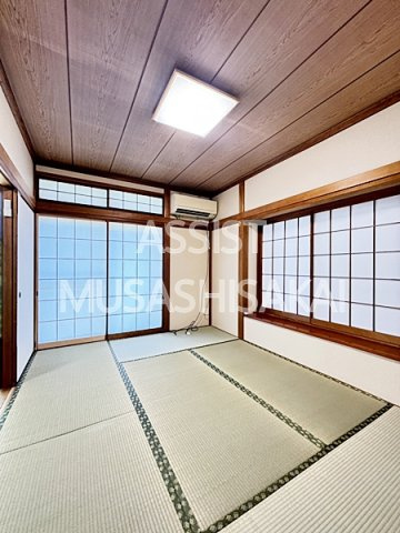 東町貸家の和室