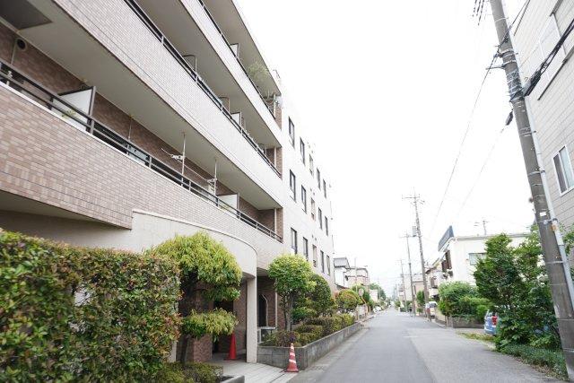 コンフォート南越谷の周辺