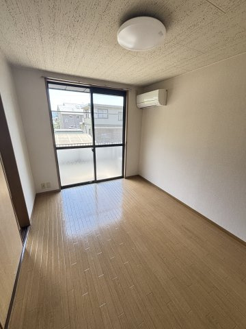 グリーンフローラス御堀の洋室|コンパクトで使いやすい洋室です