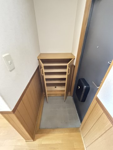 グリーンフローラス御堀の玄関|靴箱