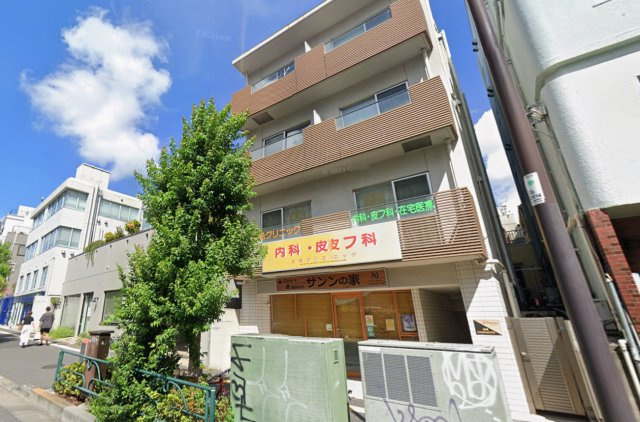 新宿区高田馬場１丁目の店舗一部の外観