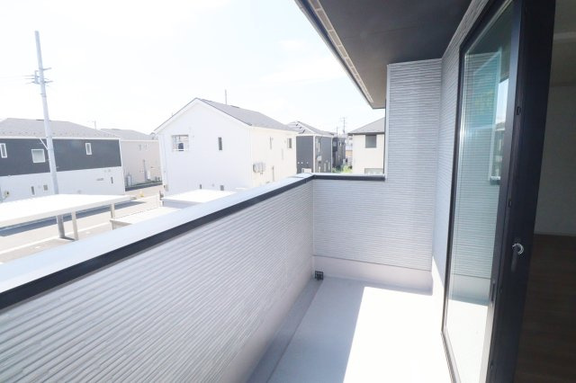 郡山市富久山町福原字町田　　　  4号棟　　　明健小学校、明健中学区　のバルコニー|※同社施工例