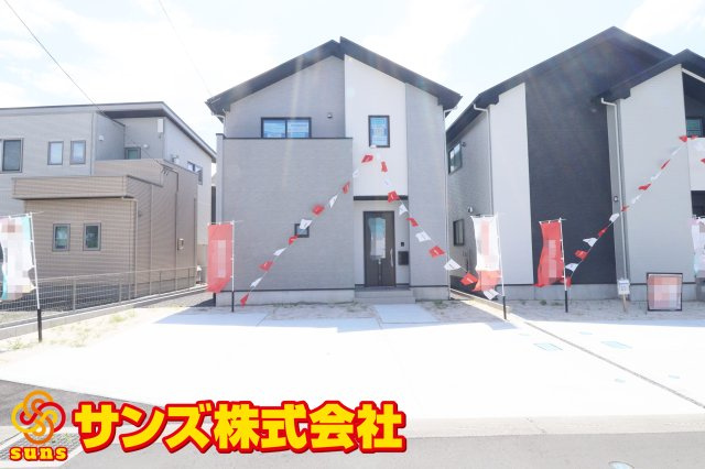 郡山市富久山町福原字町田　　　  4号棟　　　明健小学校、明健中学区　の居間・リビング|※同社施工例