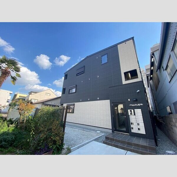 シャトー・ノアール西芦屋の外観