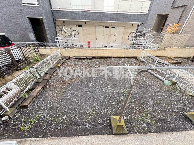 千寿コーポラスの駐車場