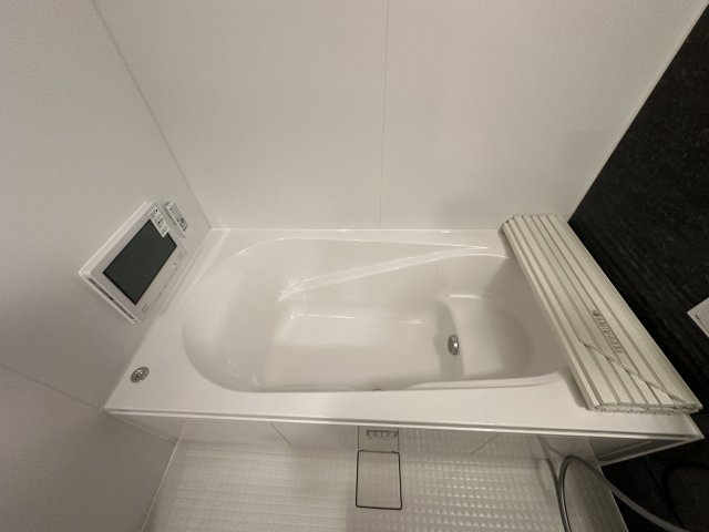 GRAND D-ROOM 花園の浴室