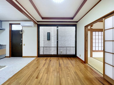 【居間・リビング】 | 登戸貸戸建