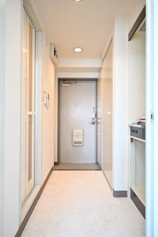 ベルエール代田の玄関
