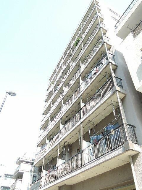 マンション二葉の外観