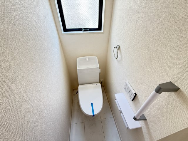 リーブルガーデン中区深井水池町のトイレ