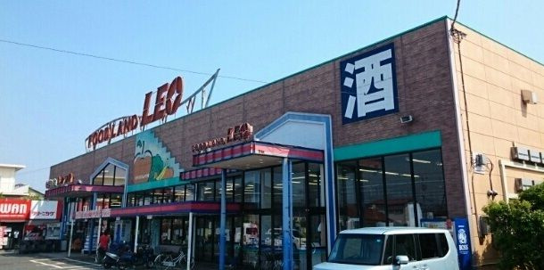 ラパンⅢの周辺