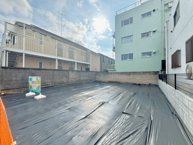 中野区松が丘1丁目　建築条件付き売地の外観|2026.07.18撮影

現地ご見学希望・資料請求などお気軽にお問い合わせ下さい！
03-5990-5201