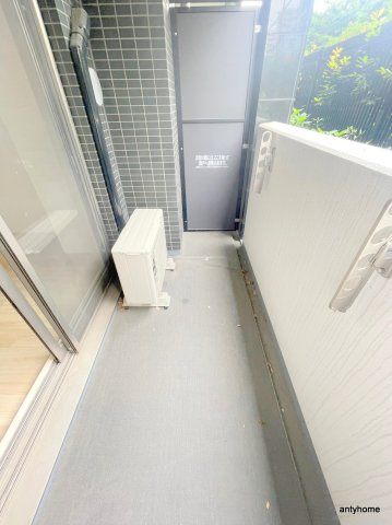 プレサンス新大阪ザ・シティ　仲介手数料無料のバルコニー