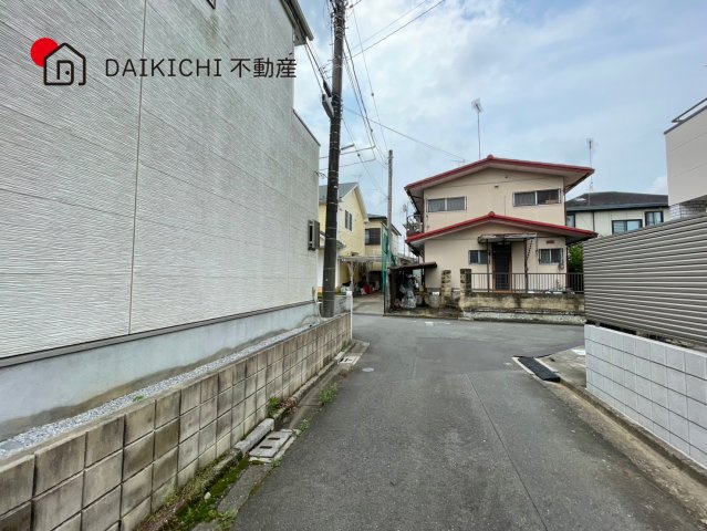 【前面道路含む現地写真】 | 桶川市加納　中古戸建