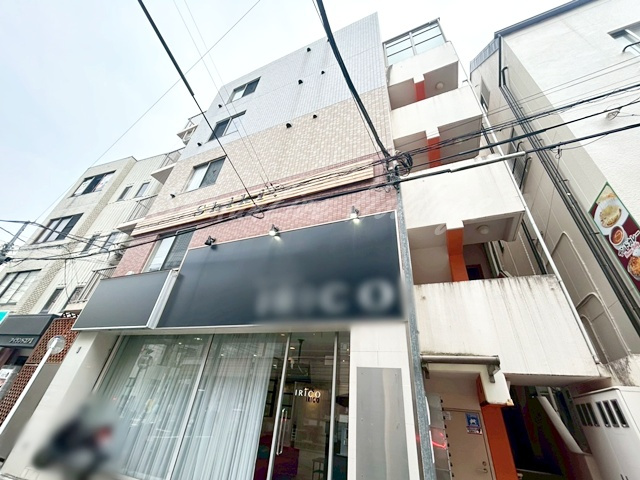 横浜市戸塚区戸塚町の賃貸マンションの外観