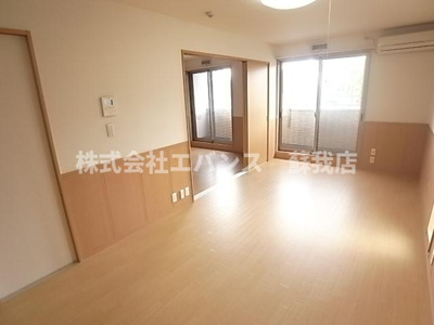 【寝室】 | アベニュー