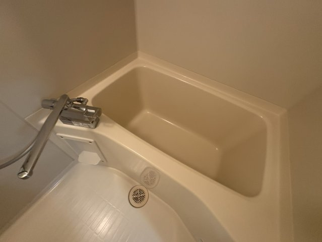 ペルル垂水の浴室