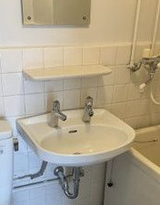 大寿マンションの洗面所