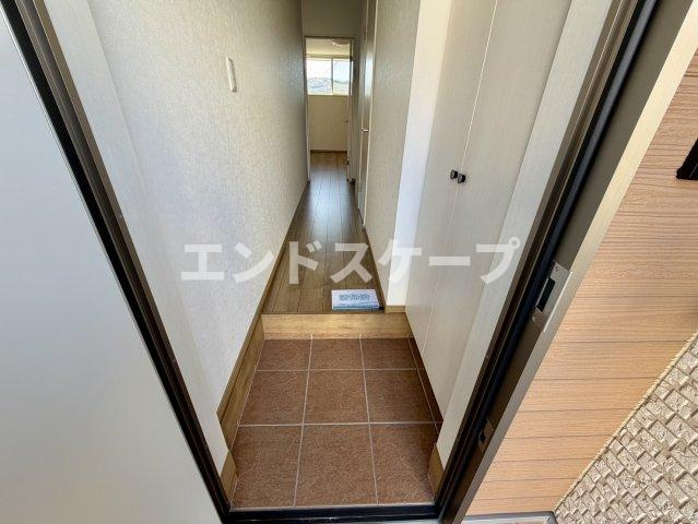 ユニヴェールの玄関|高崎、前橋のお部屋探しはエンドスケープまで！お客様の理想お聞かせ下さい♪