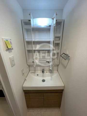セレーノ南森町の独立洗面台|セレーノ南森町　独立洗面台