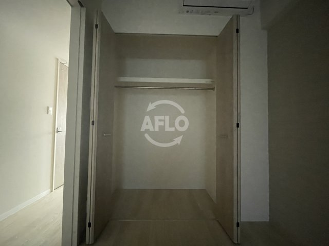 ブルフォルトゥーナ扇町の収納|ブルフォルトゥーナ扇町　クローゼット