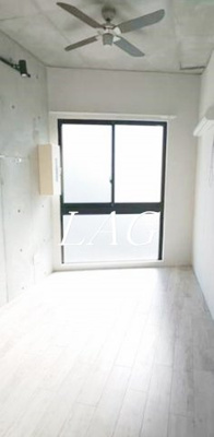 【居間・リビング】 | クレッシェンド平和島 | 洋室のお部屋です。