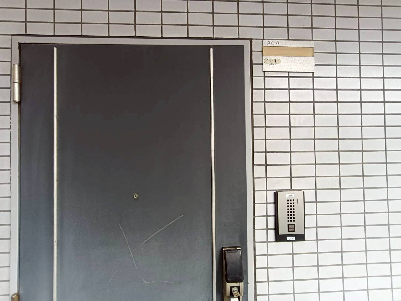 リエス西船橋の玄関