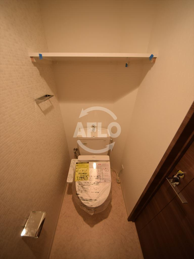 ミラージュパレス南堀江のトイレ|ミラージュパレス南堀江　温水洗浄便座機能付き