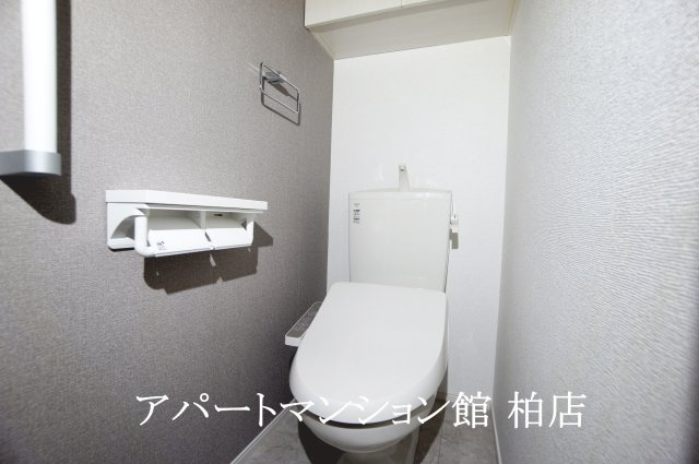ジャム　ハウスのトイレ|同施工会社、同型タイプです