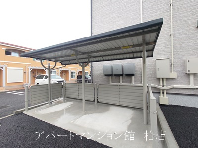ジャム　ハウスの駐車場