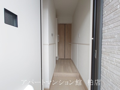 ジャム　ハウスの居間・リビング|同施工会社、同型タイプです