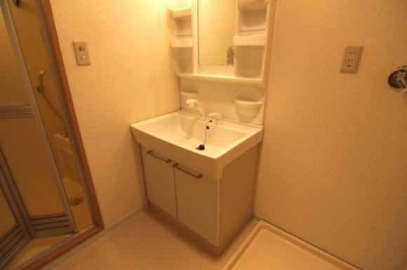 ステラマリスの洗面所|他のお部屋の参考写真となります。