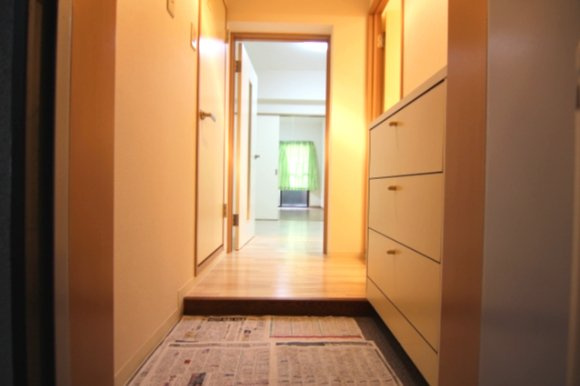 ステラマリスの玄関|他のお部屋の参考写真となります。