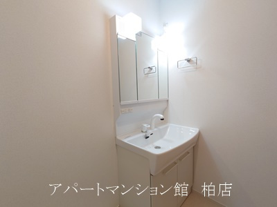 ジャム　ハウスの玄関|同施工会社、同型タイプです