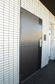 ステージファースト菊川アジールコートの玄関|きれいな玄関です