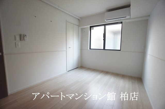ジャム　ハウスの洋室|同施工会社、同型タイプです