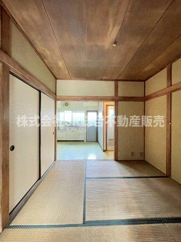高井田中古テラスハウスの和室|畳の張替もご相談下さいませ！
