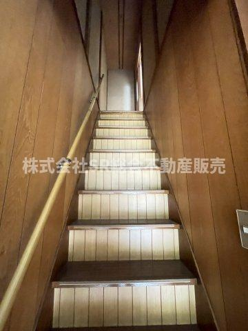 高井田中古テラスハウスの内装|当日予約も大歓迎です！土日祝、雨の日やお子様連れのお客様の送迎も可能ですのでお気になさらずお問合せ下さい。お仕事終わりのお時間にも柔軟に対応致しますのでお気軽にお申し付け下さいませ。