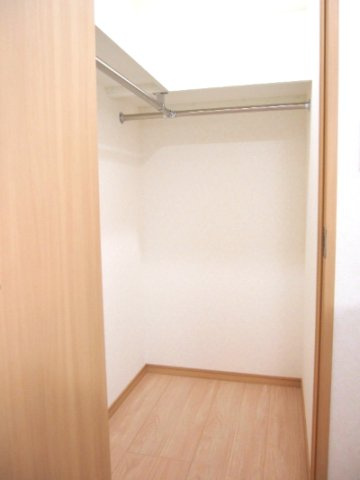 ルーブル板橋区役所前の収納